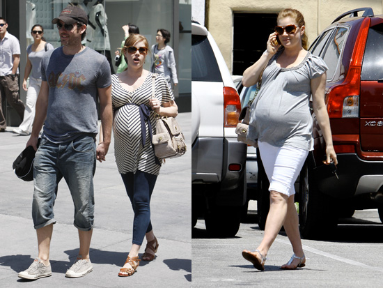 is Amy Adams pregnant for real