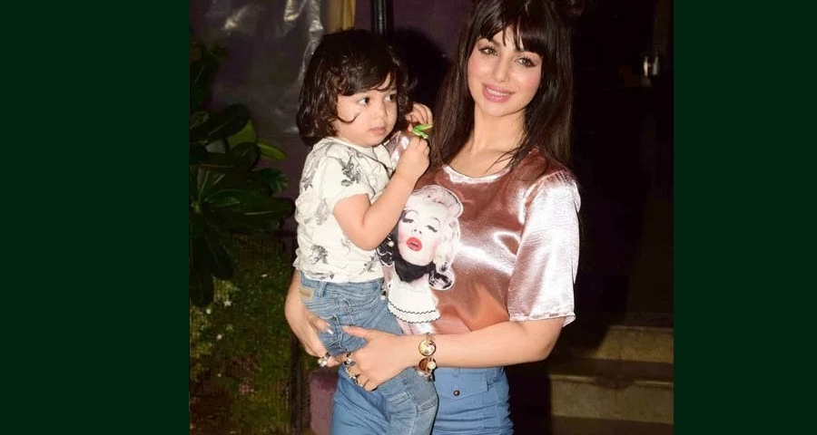 is Ayesha Takia pregnant for real